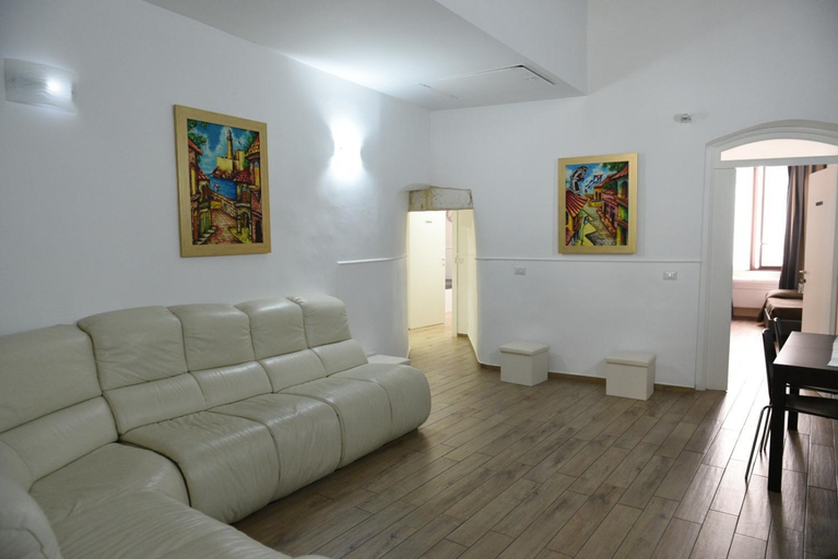 Others 4, Sisters residence, Bari