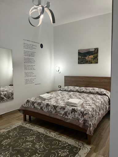 Others 5, B&B Paola City, Cosenza