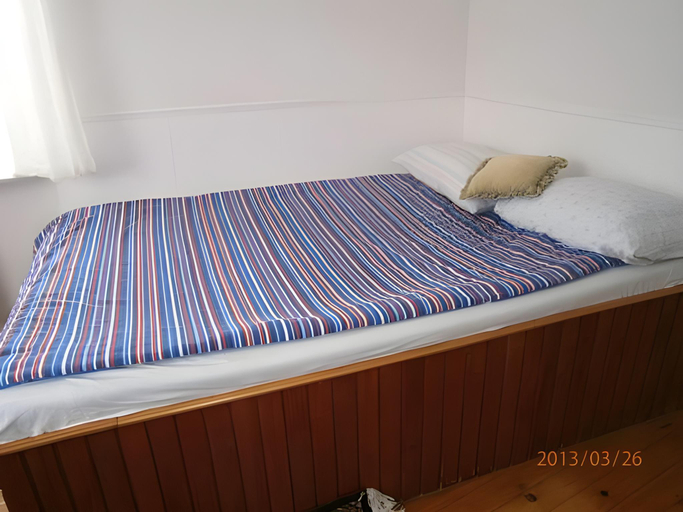 Bedroom 14