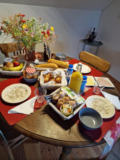 Food & Drinks 3, chambres d'hotes Domaine les Grands Perons, Allier