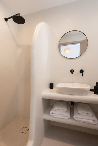 Others 4, Porte Accommodation, South Aegean