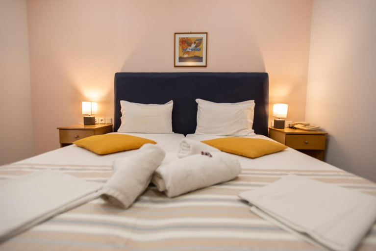 Bedroom 3, Neos Ikaros, Crete