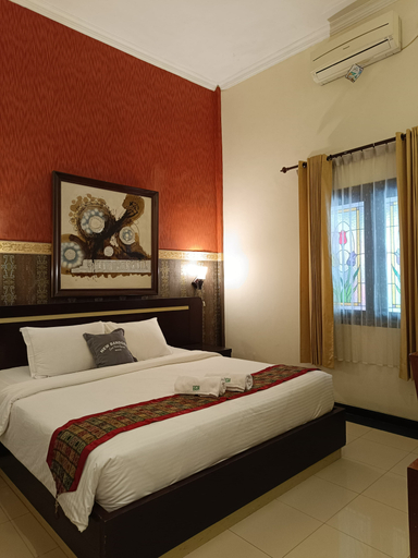 Bedroom 2, New Bandoeng Guest House Syariah, Malang