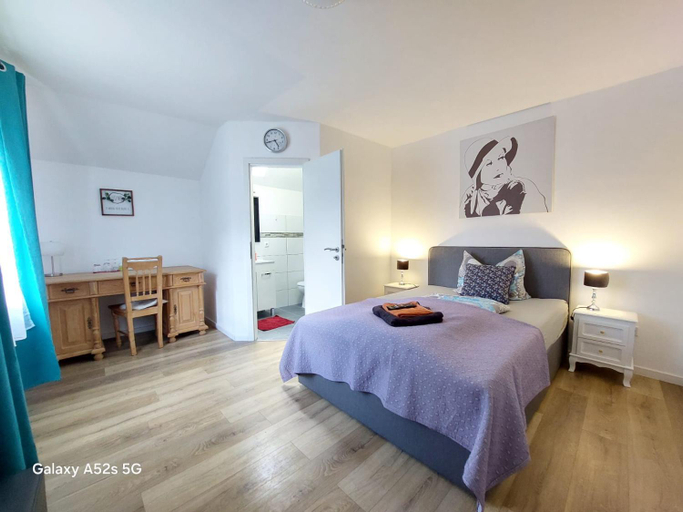 Bedroom 6