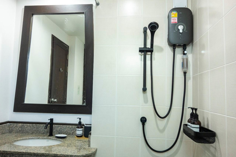 Bathroom 2, Mango Moon : Tropical Phuket , Phuket Island