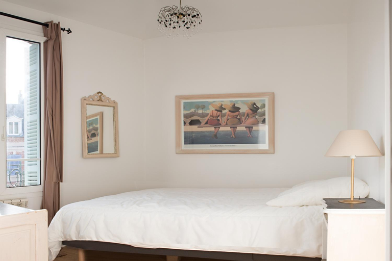 Bedroom 12