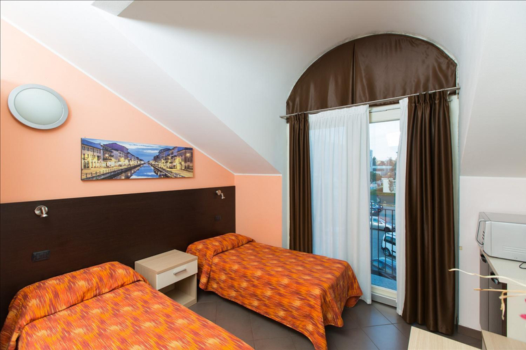 Bedroom 9