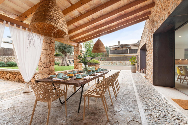 Others 2, Can Font -Costitx-, Baleares