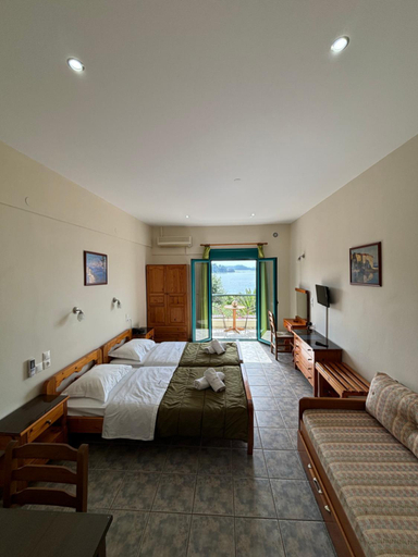 Bedroom 4, Angeliki Beach Hotel, Thessaly