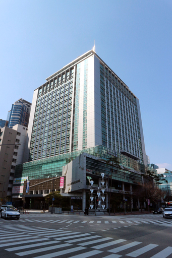Exterior & Views, W Residence Hotel Centum City, Haeundae