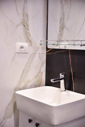 Bathroom 4, City Center INN, Shkodrës