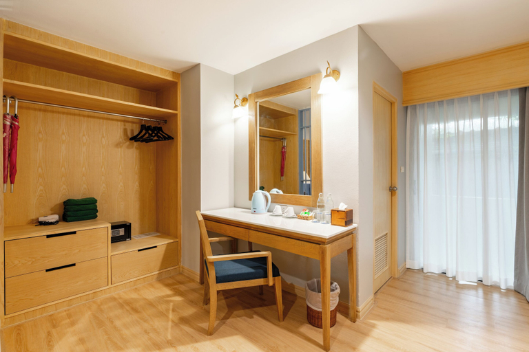Bathroom 4, Ao Nang Timber House, Mueang Krabi
