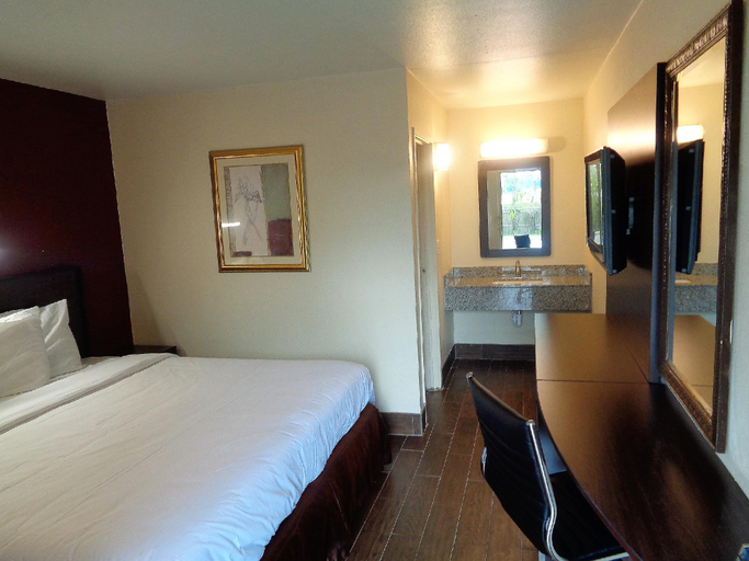 Bedroom, Red Roof Inn Alexandria, LA, Rapides