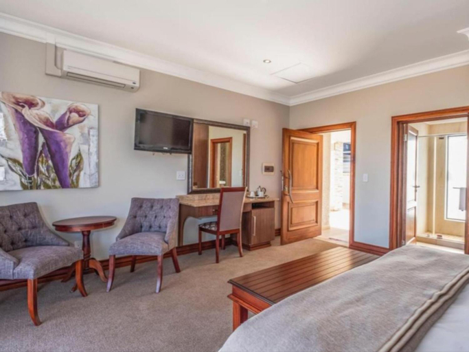 Bedroom 2, Fairview Manor, Waterberg