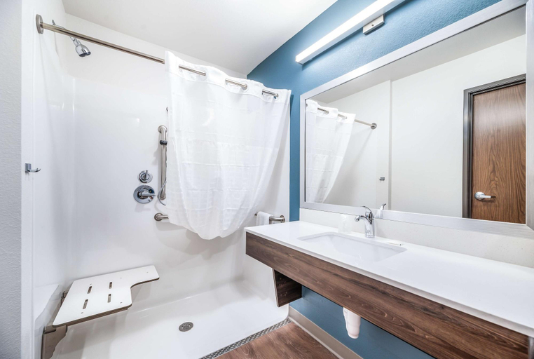 Bathroom 4, Extended Stay America Select Suites, Osceola