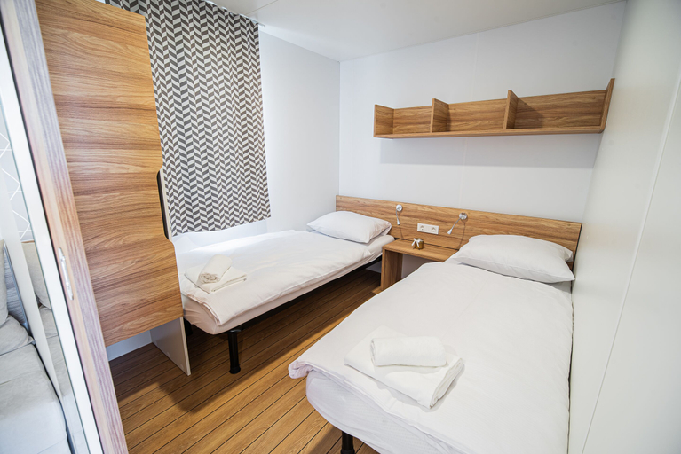 Bedroom 4, Mediteran Homes with Terme Catez Tickets, Brežice
