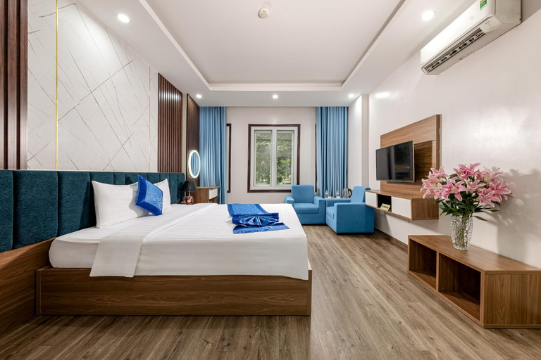 Bedroom 9
