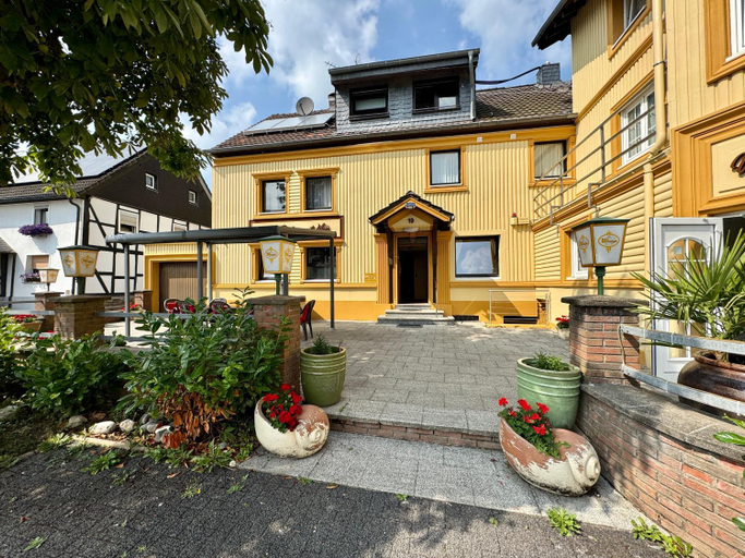 Others 2, Hotel Moji 3 Landhaus Koln, Oberbergischer Kreis
