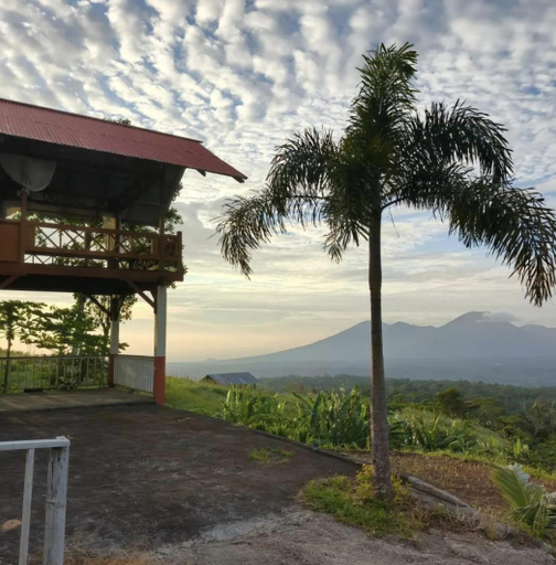 1, Hollywood Hill Lengkoan, Minahasa