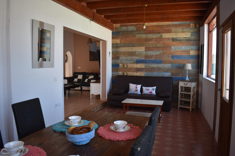 Others 3, Villa Experience Heated Salty Water Pool, Las Palmas