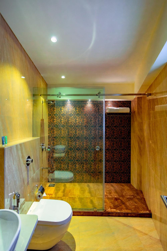 Bathroom 3, Hotel Laxvas- The Business Hotel, Thane