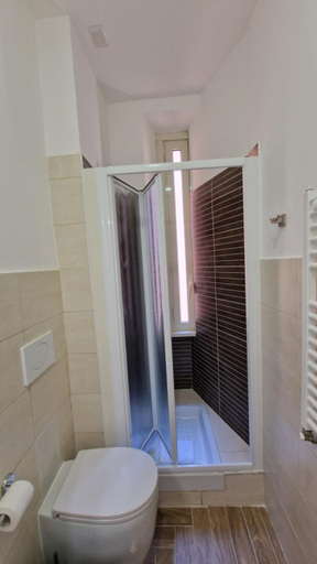 Others 5, Susy's Guest House - Room Spagna, Roma