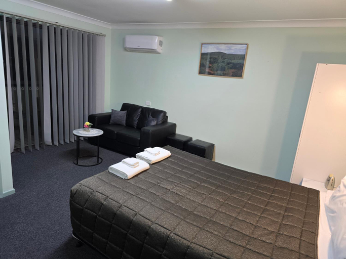 Bedroom 18