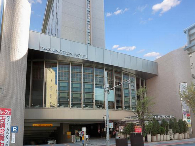 Exterior 1