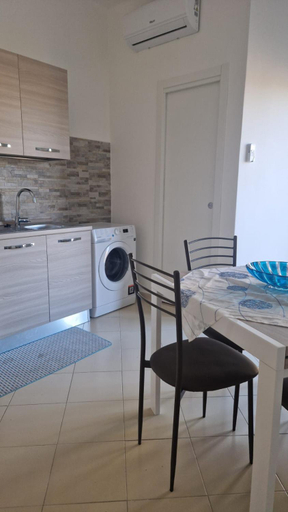 Others 2, Sun & Sea Apartment, Bari