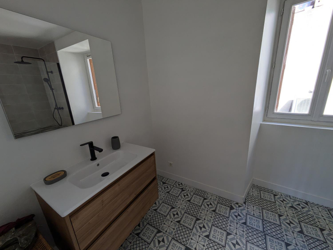 Others 2, Location chambre d hote, Aveyron