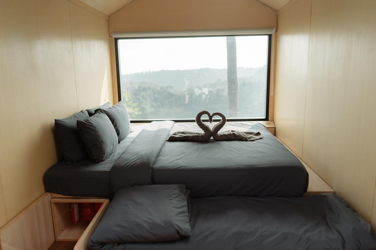 Bedroom 18