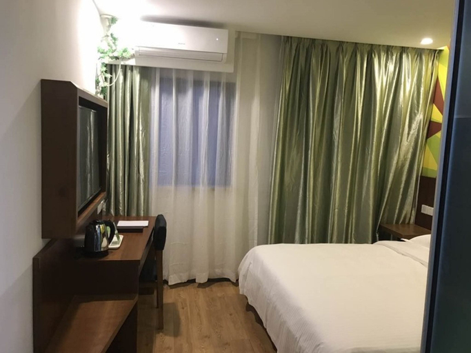 Bedroom 3, Vatica Shanghai Pudong Dishui Lake Branch, Shanghai