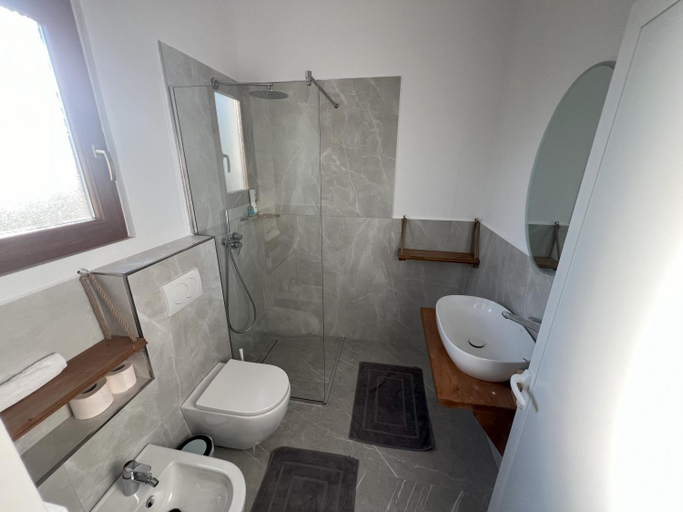 Bathroom 3, Guesthouse Koleci - Mrizi i Zanave, Lezhës