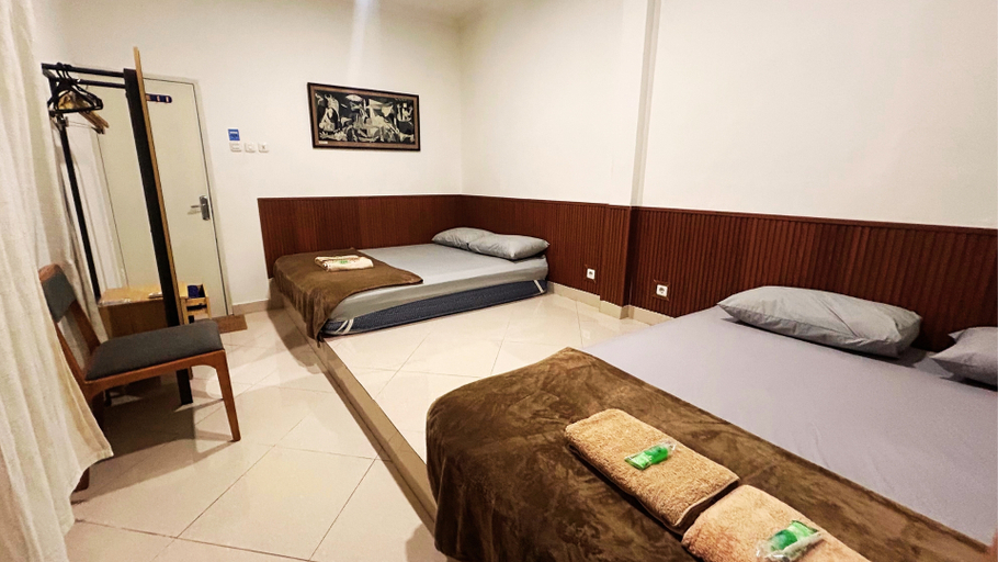 Bedroom 4, The Segaran House (Syariah), East Jakarta