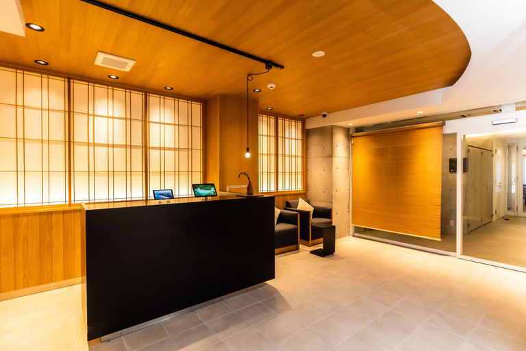 Public Area 2, Minn Shin-Osaka, Osaka