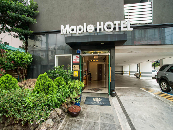 Exterior & Views 5, Jeju Maple Hotel, Jeju