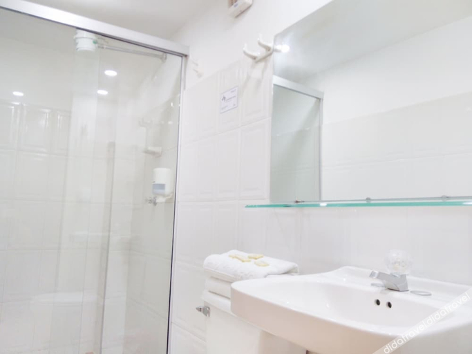 Bathroom, Hotel Thama Palmira, Palmira