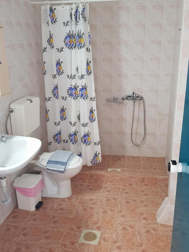 Shower, Mikes Apartment, Crete