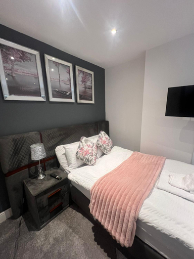 Others 3, Town Centre Private Room 3, Devon