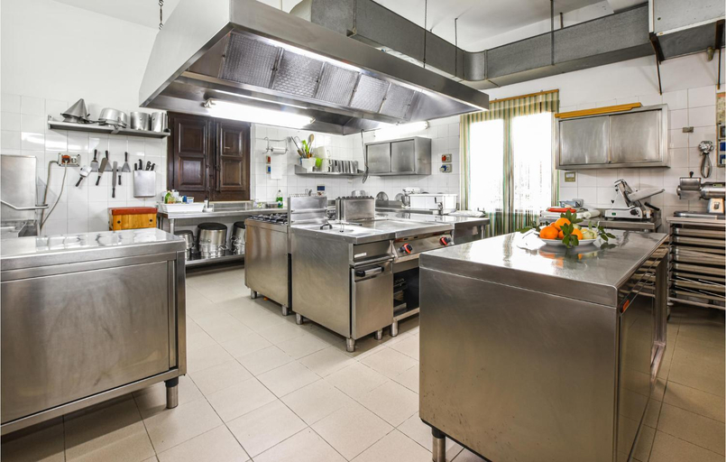 Others 5, Awesome Home In Caltagirone, Catania