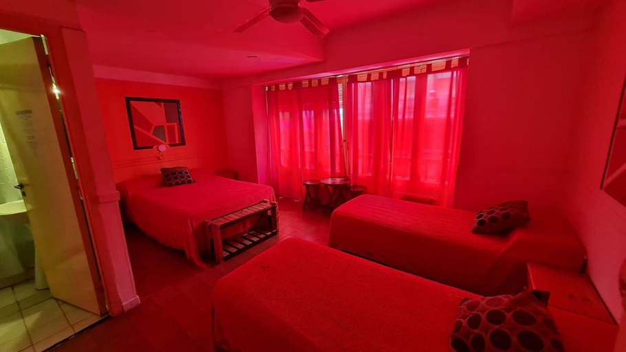 Bedroom 2, Hotel del Paseo, General Pueyrredón