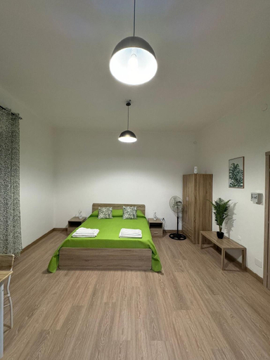 Bedroom 1, TikiRoom, Catanzaro