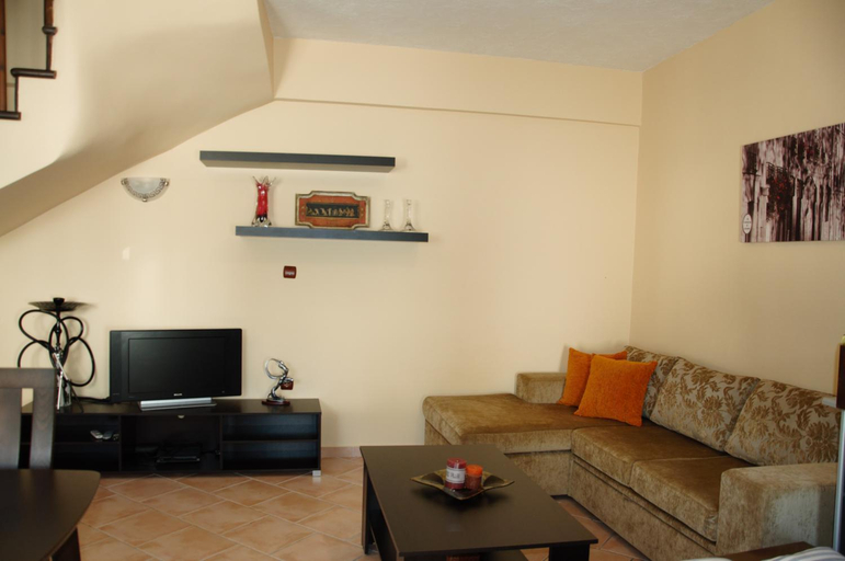 Facilities 3, Mani Villas, East Macedonia and Thrace