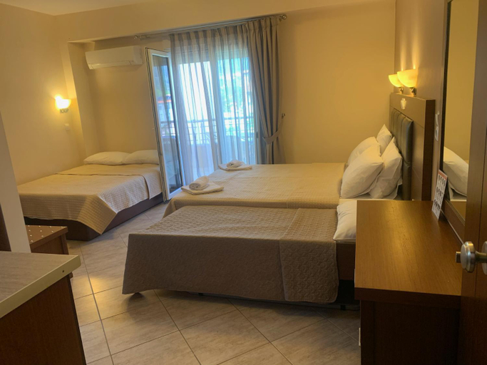 Bedroom 5, Stefania Studios 2, East Macedonia and Thrace