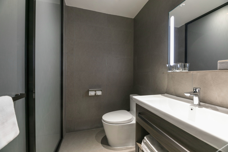 Bathroom 4, Hanting Hotel Quanjiao Jianghai New City Square, Chuzhou