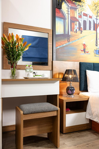 Bedroom 12