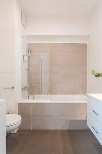 Bathroom, Apartament24 Dabrowskiego, Środa Śląska