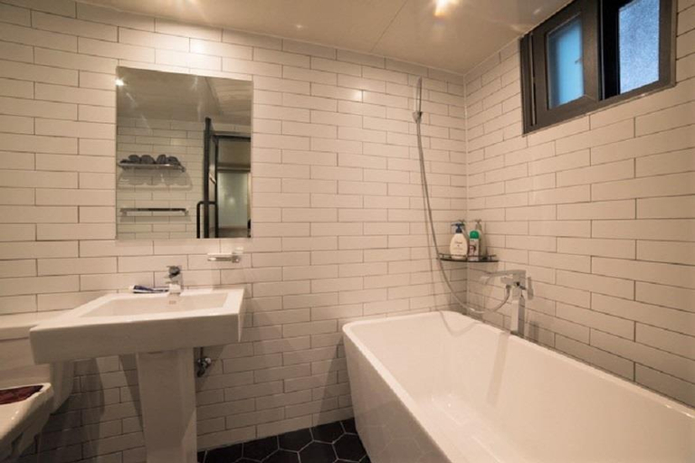 Bathroom 5, MW Hotel, Songpa