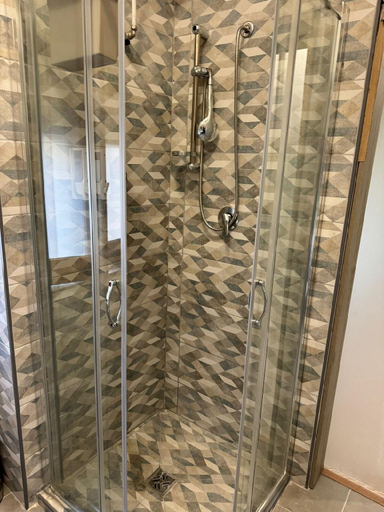 Bathroom, TikiRoom, Catanzaro