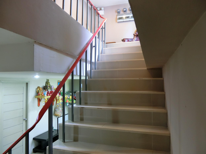 Others 2, crystal suites pattaya, Pattaya